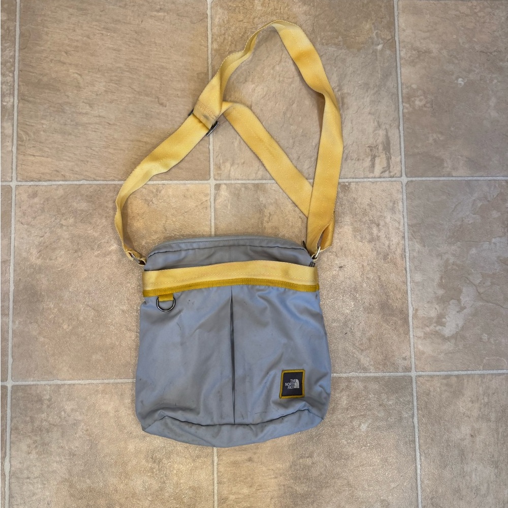Vintage Northface Crossbody bag